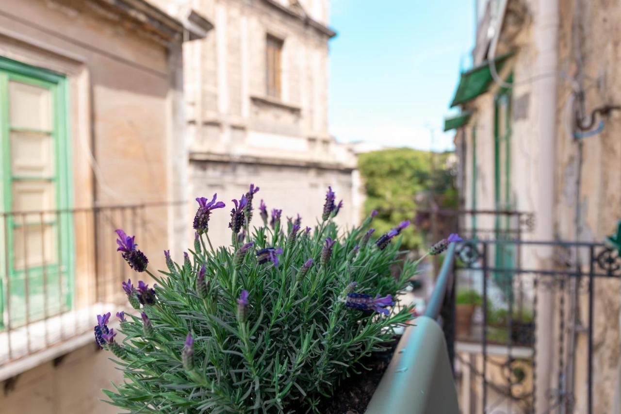 Nicolhouse - Appartamento Nel Centro Storico Di Palermo Dış mekan fotoğraf